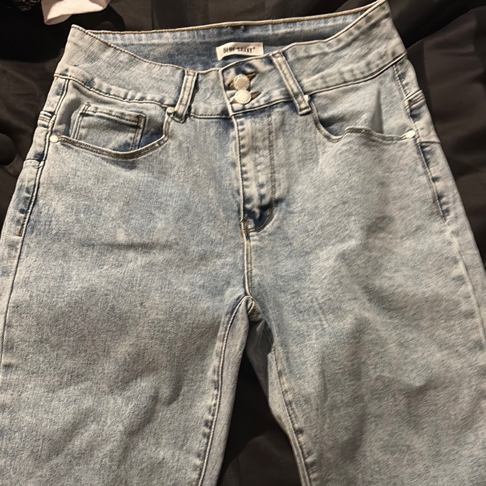 Denim High-Waisted Jeans